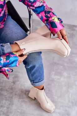 Damskie Botki Na Masywnym Obcasie Z Suwakiem Beżowe Carrera