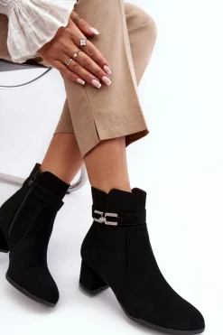 Damskie Botki Na Niskim Obcasie Z Ozdobą Czarne Numissa