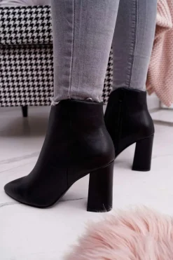 Damskie Botki Na Słupku W Szpic Czarne Felino