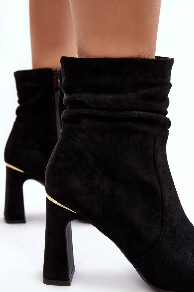 Damskie Botki Na Słupku Z Marszczoną Cholewką Czarne Phaga