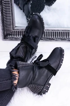 Damskie Botki Ocieplane Z Kolcami i Dżetami Neso