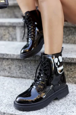 Damskie Botki Trapery z Czaszką GOE II2N4047 Czarne