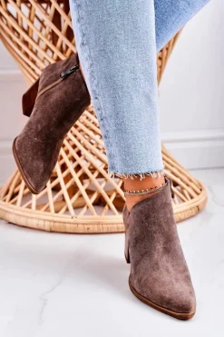 Damskie Botki Z Wycięciem Na Słupku Zamszowe Brązowe Lawrence