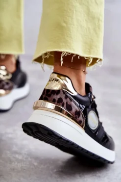 Damskie Buty Sportowe Na Koturnie GOE KK2N4085 Czarne