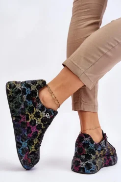 Damskie Buty Sportowe Z Dżetami GOE LL2N4010 Czarne