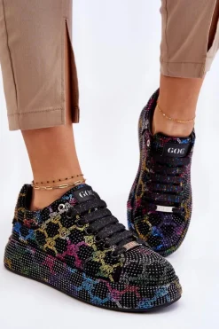 Damskie Buty Sportowe Z Dżetami GOE LL2N4010 Czarne