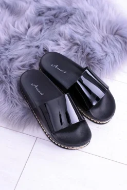 Damskie Czarne Klapki z Dżetami Mirock