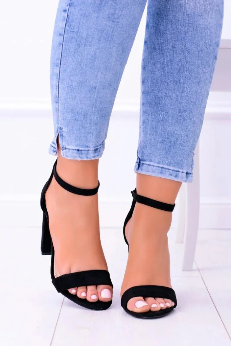 Damskie Czarne Sandały na Słupku Zamsz Mondela