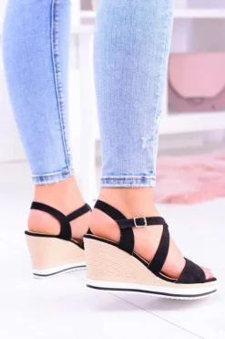 Damskie Czarne Sandały Na Koturnie Showen