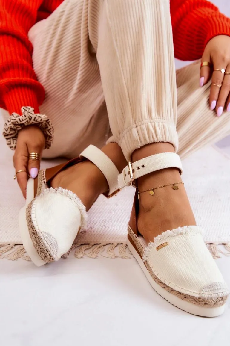 Damskie Espadryle Na Sprzączkę Big Star JJ274886 Jasnobeżowe