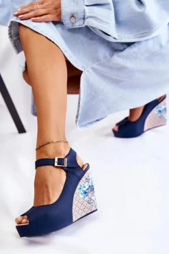 Damskie Granatowe Sandały Na Koturnie Nemesis