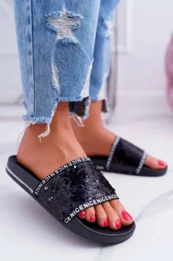 Damskie Klapki Czarne Opalizujące Nice