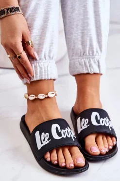 Damskie Klapki Lee Cooper LCW-22-42-1004 Czarne