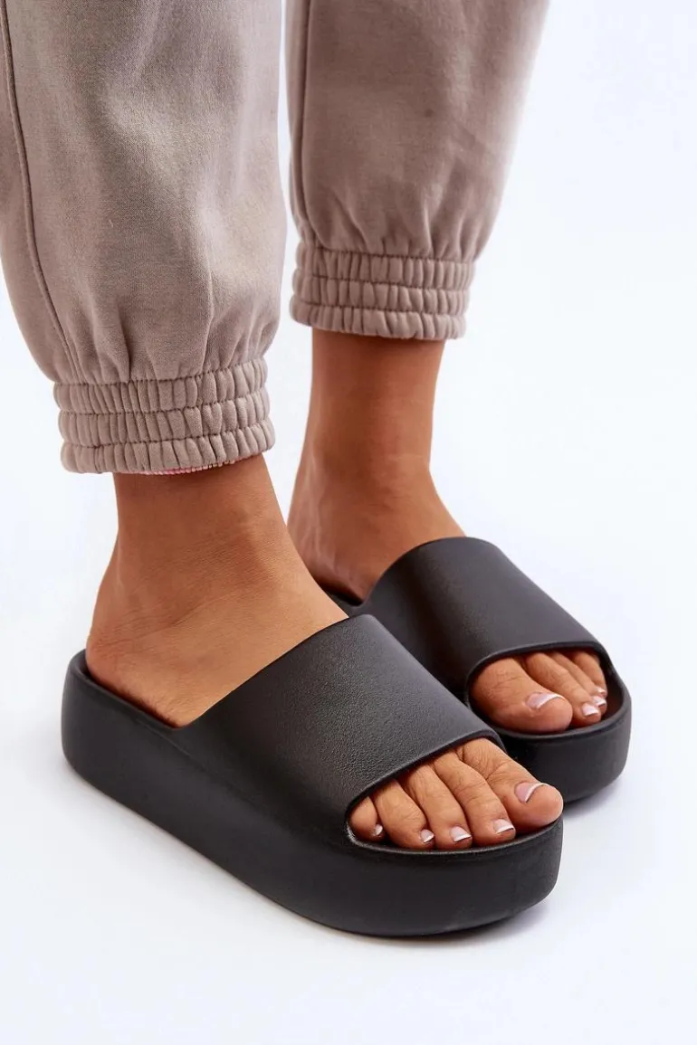 Damskie Klapki Na Grubej Podeszwie Czarne Oreithano