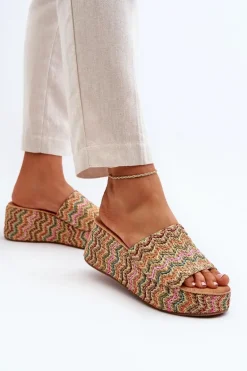 Damskie Klapki Na Koturnie Beżowe Vanarila