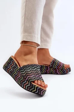 Damskie Klapki Na Koturnie Czarne Vanarila