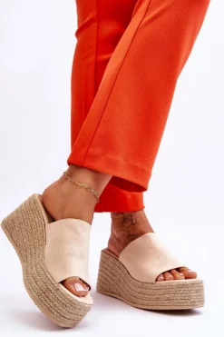 Damskie Klapki Na Koturnie I Platformie Beżowe Ysabel