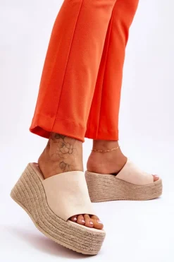 Damskie Klapki Na Koturnie I Platformie Beżowe Ysabel