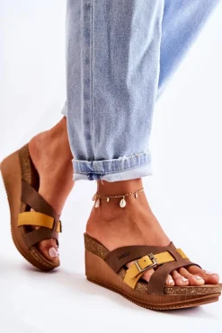 Damskie Klapki Na Koturnie Inblu EN000024 Brązowo-Żółte