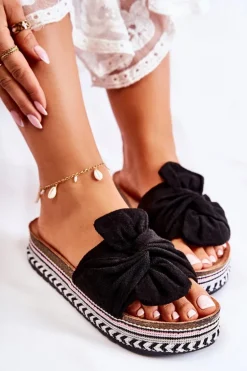 Damskie Klapki Na Masywnej Platformie Czarne Terisa