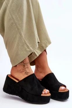 Damskie Klapki Na Masywnej Platformie Czarne Martina