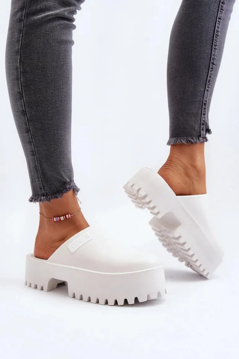 Damskie Klapki Na Masywnej Podeszwie Big Star NN274015 Białe