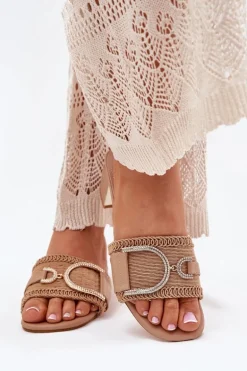 Damskie Klapki Na Obcasie Z Ozdobnym Detalem Ciemnobeżowe Julinemi