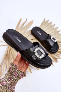 Damskie Klapki Na Platformie Z Ozdobą Czarne Beneca