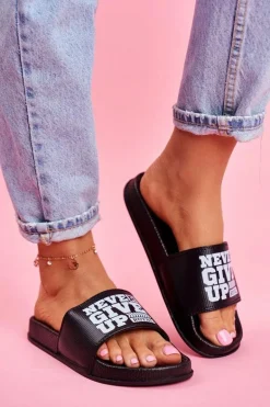 Damskie Klapki Never Give Up Czarno Białe