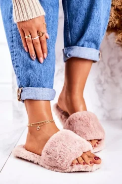 Damskie Klapki Papcie Futrzane Różowe Cold Days