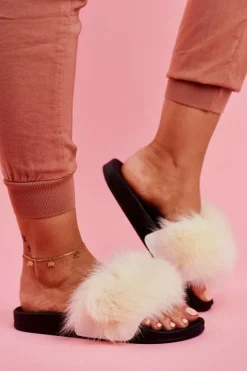 Damskie Klapki z Futerkiem Białe Belmondo