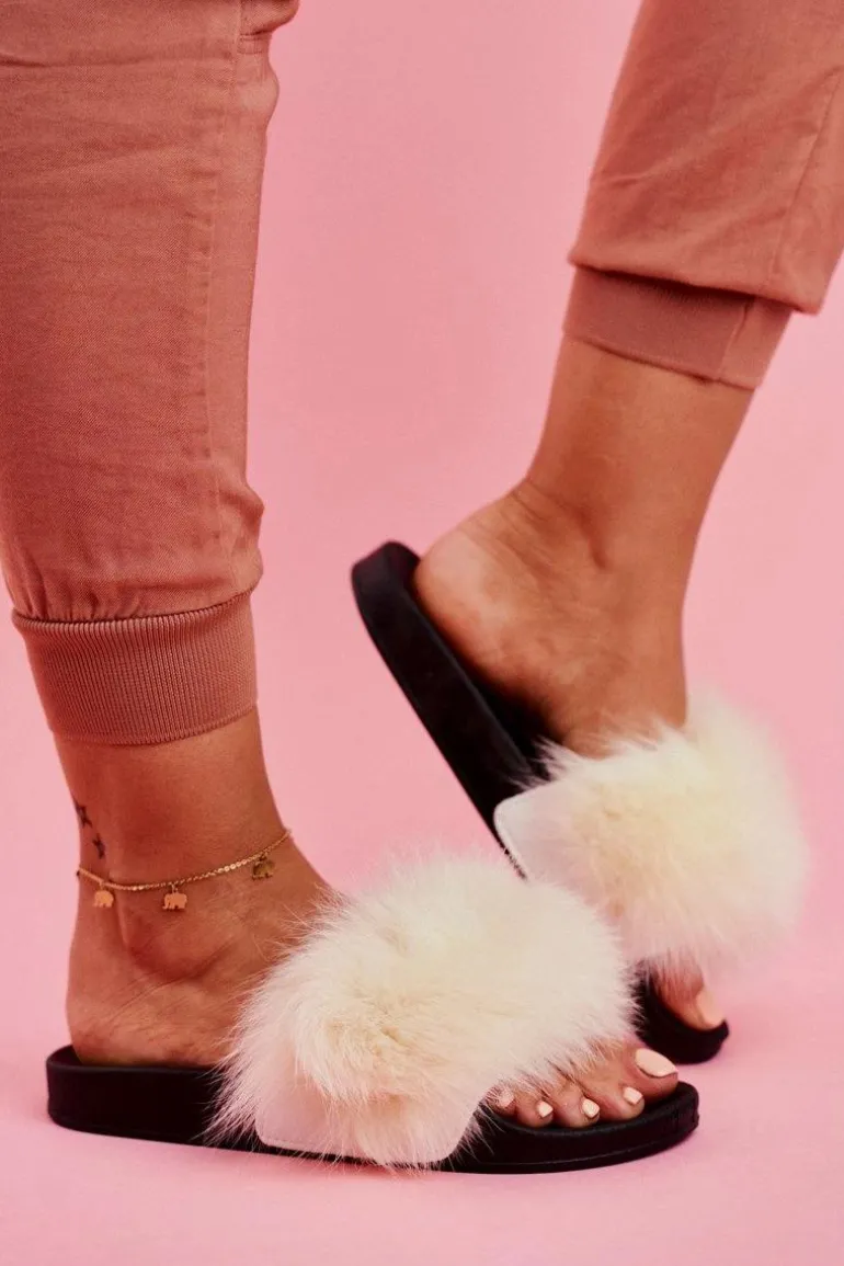 Damskie Klapki z Futerkiem Białe Belmondo