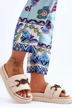 Damskie Klapki Z Ozdobą Beżowe Verso