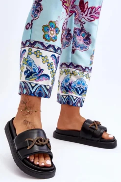 Damskie Klapki Z Ozdobą Czarne Verso