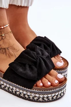 Damskie Klapki Zamszowe Z Kokardą Czarne Lauria