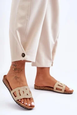 Damskie Klapki Zdobione Ćwiekami Beżowe Evelins