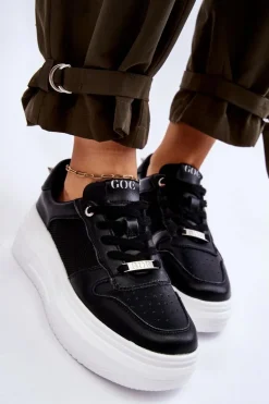 Damskie Klasyczne Buty Sportowe GOE LL2N4061 Czarne