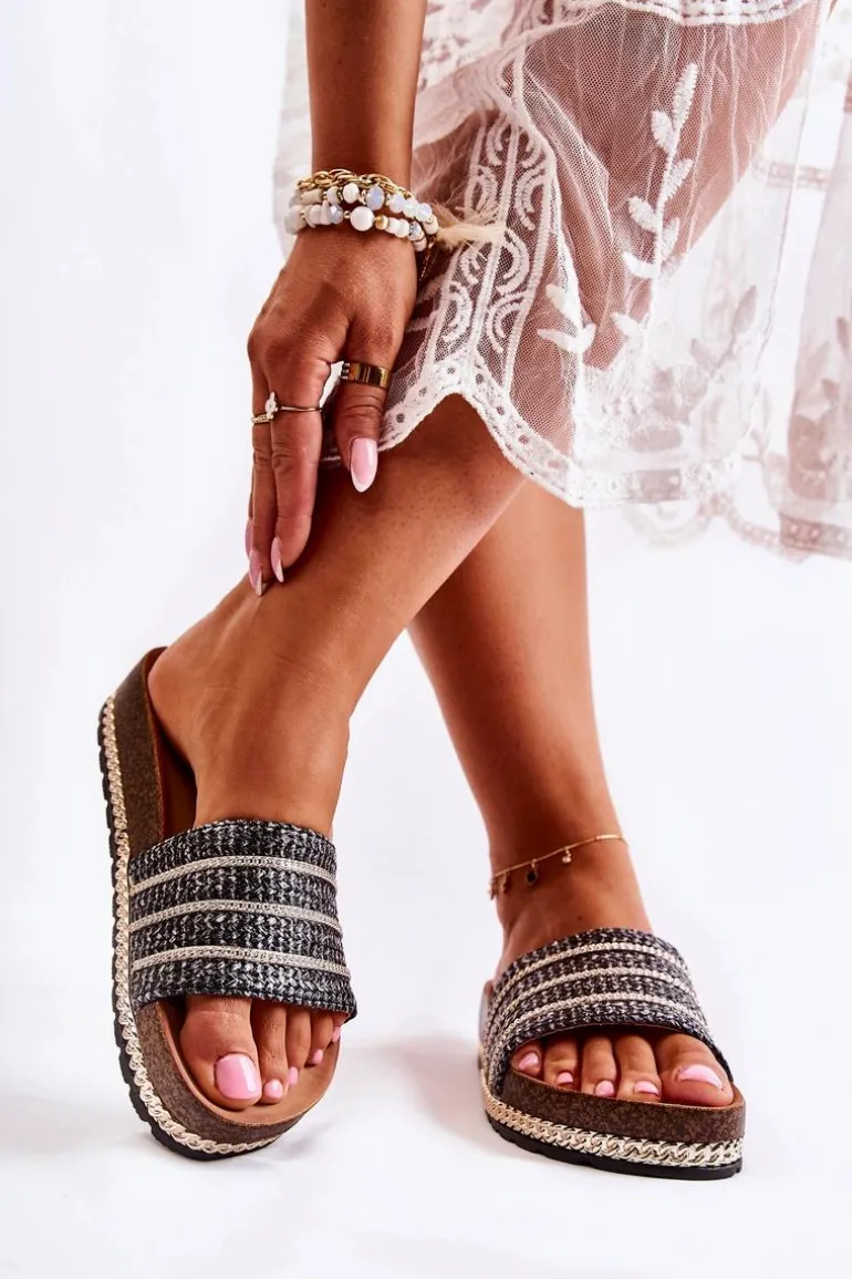 Damskie Klasyczne Klapki Z Łańcuszkiem Czarne Maddy