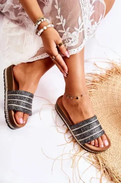 Damskie Klasyczne Klapki Z Łańcuszkiem Czarne Maddy