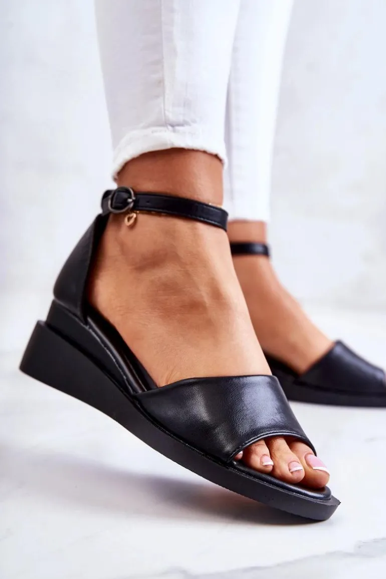 Damskie Klasyczne Sandały Na Sprzączkę Czarne Deserve