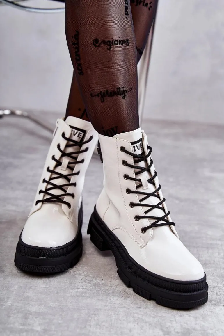 Damskie Lakierowane Botki Workery Sznurowane Białe Conny