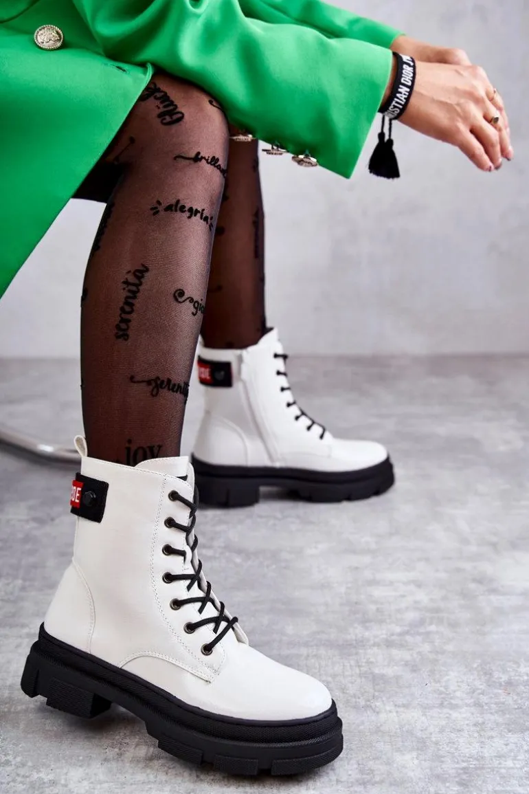 Damskie Lakierowane Botki Workery Sznurowane Białe Conny