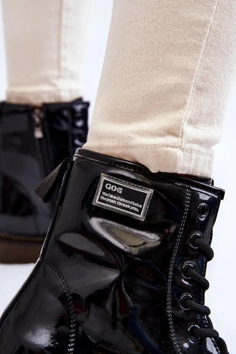 Damskie Lakierowane Botki Ocieplane GOE II2N4050 Czarne