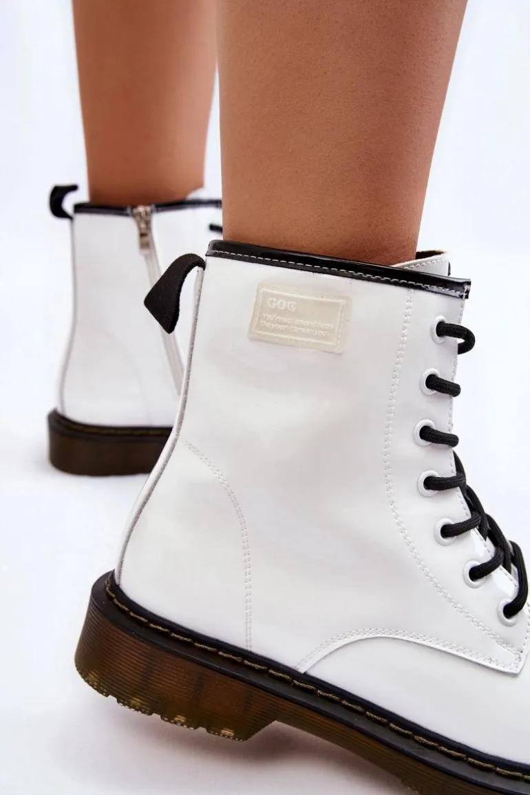 Damskie Lakierowane Botki Ocieplane GOE II2N4051 Białe