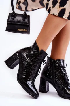 Damskie Lakierowane Botki Na Słupku Czarne Carrice