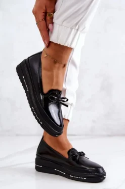 Damskie Lakierowane Mokasyny Na Koturnie Czarne Frilly