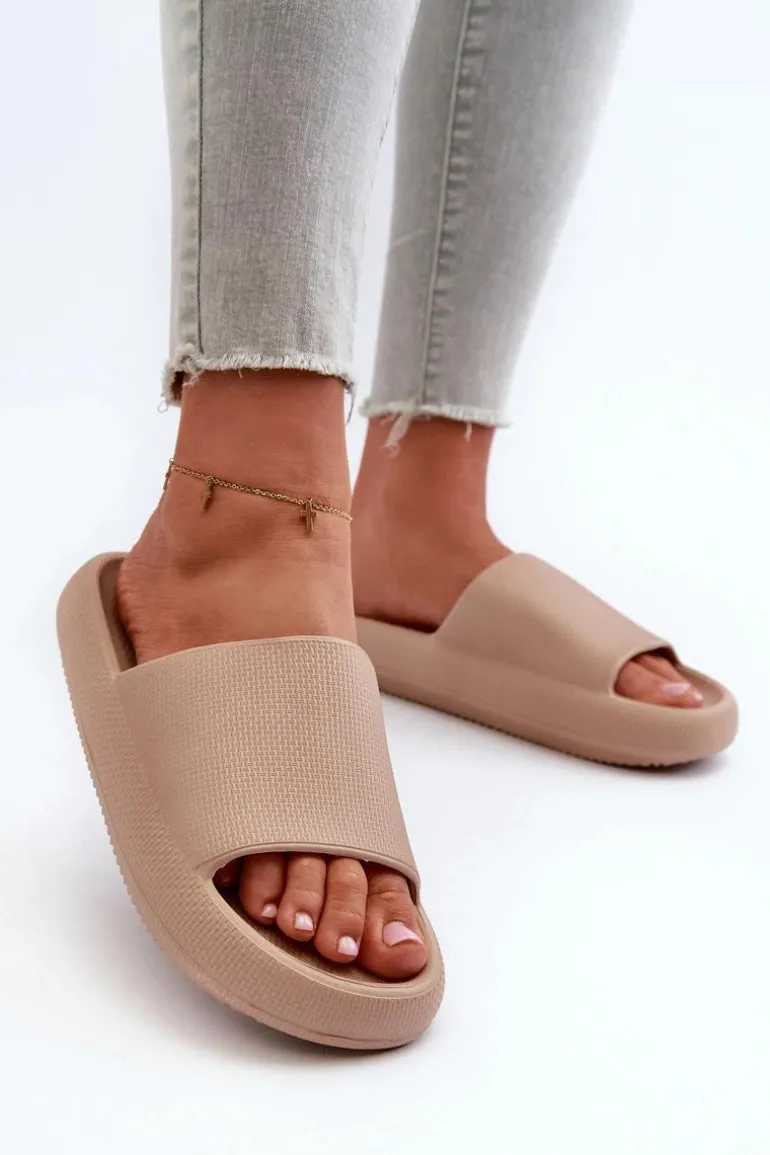 Damskie Lekkie Piankowe Klapki Na Grubej Podeszwie Ciemnobeżowe Querceria