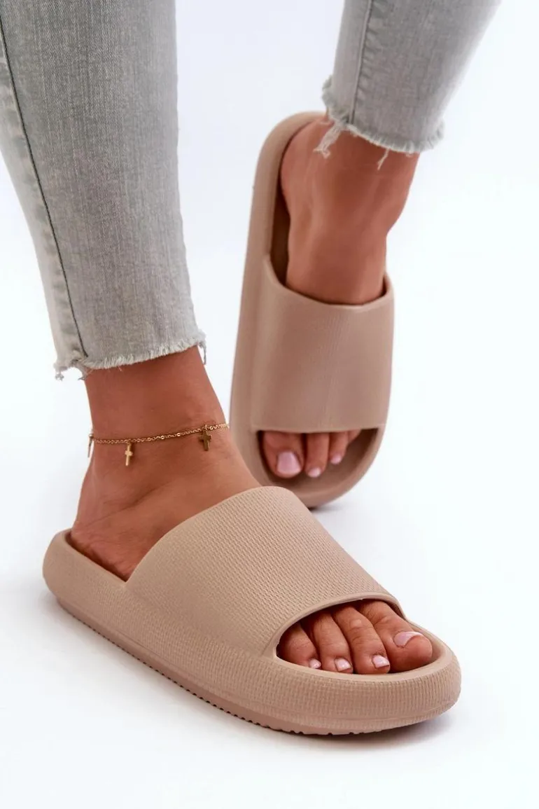 Damskie Lekkie Piankowe Klapki Na Grubej Podeszwie Ciemnobeżowe Querceria