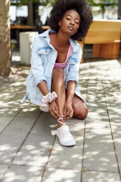 Damskie Logowane Trampki Biało-Różowe Day Off