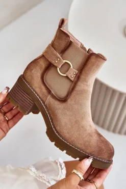 Damskie Ocieplane Botki Sztyblety Na Obcasie Ze Złotym Detalem Eko Zamszowe Jasnobrązowe Mailta